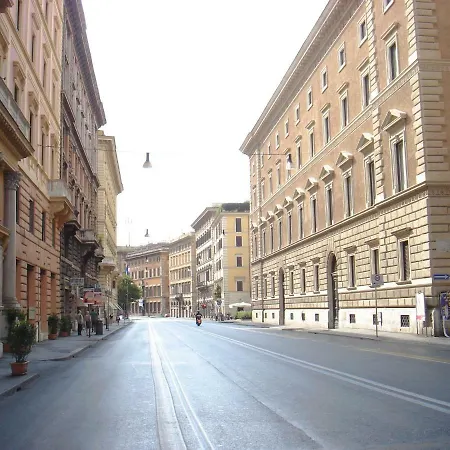 Lejlighed Navona Flowers *